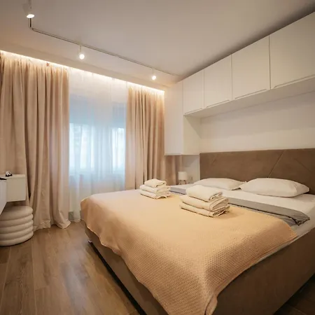 Appartamento Ava Circumvalatiunii 32 *