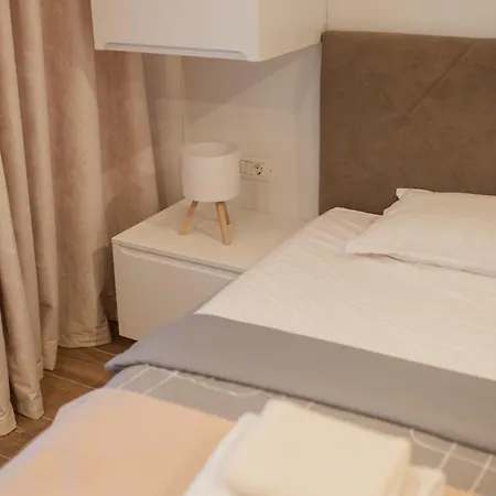 Ava Circumvalatiunii 32 Appartamento *