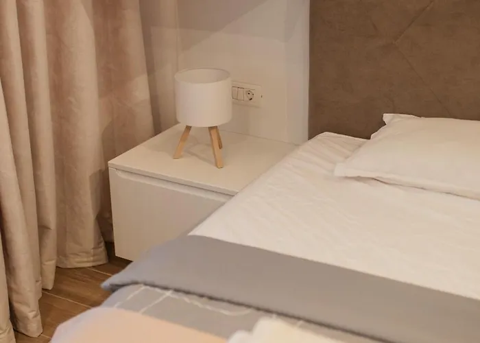 Ava Circumvalatiunii 32 Appartamento *