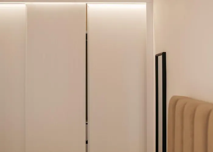 Ava Circumvalatiunii 32 * Timisoara