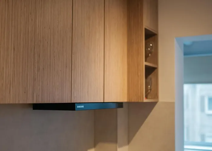 Ava Circumvalatiunii 32